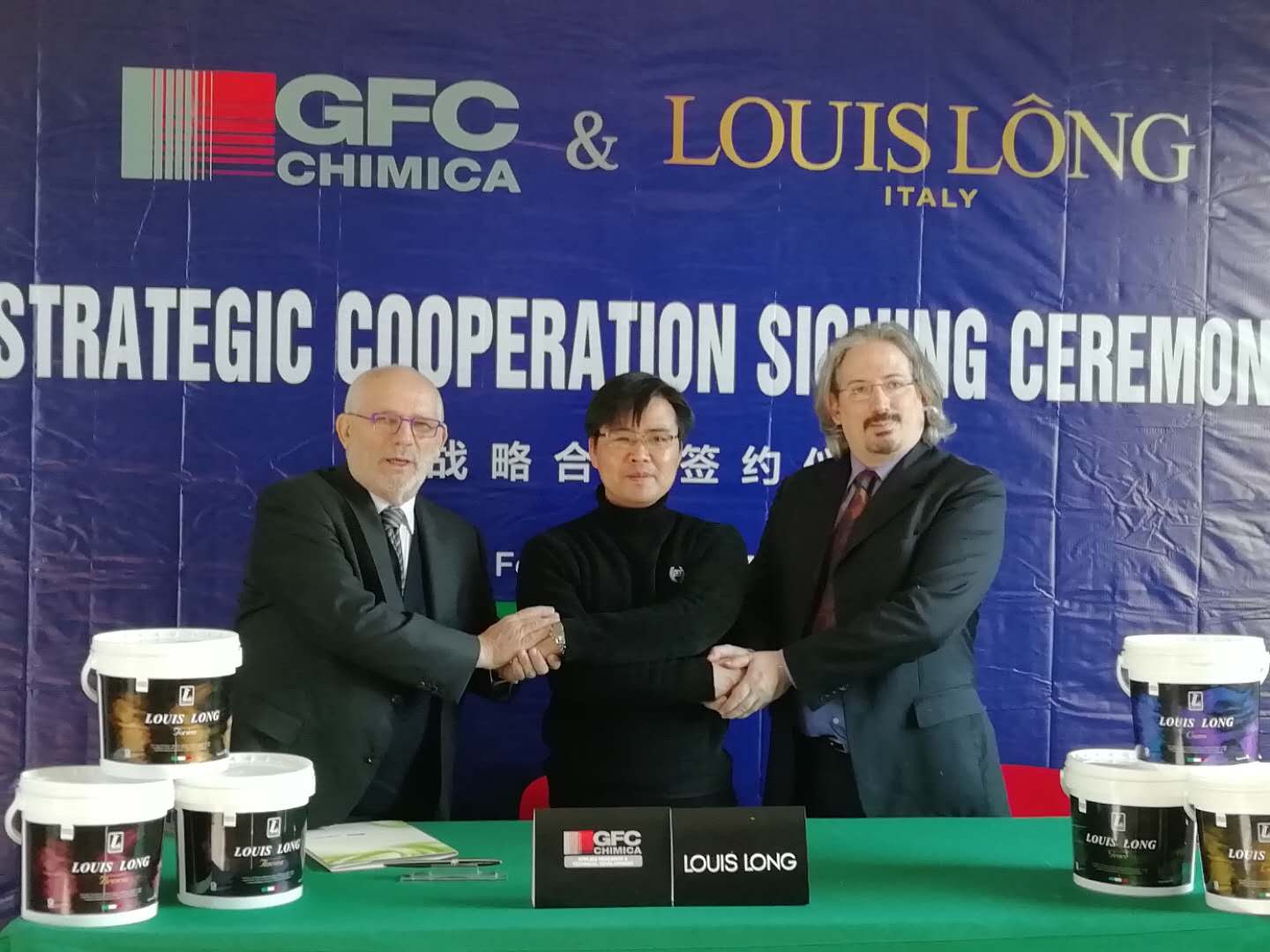 路易詩蘭與ITALY GFC CHIMICA簽約儀式