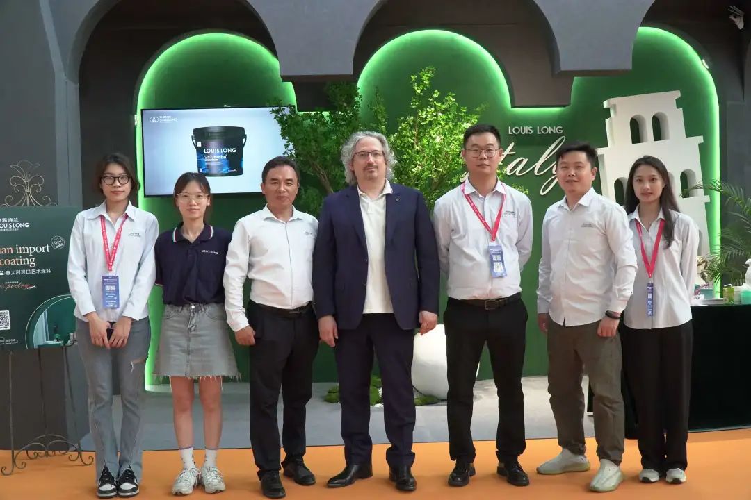 LOUIS LONG丨建博會現場火熱，未來可期